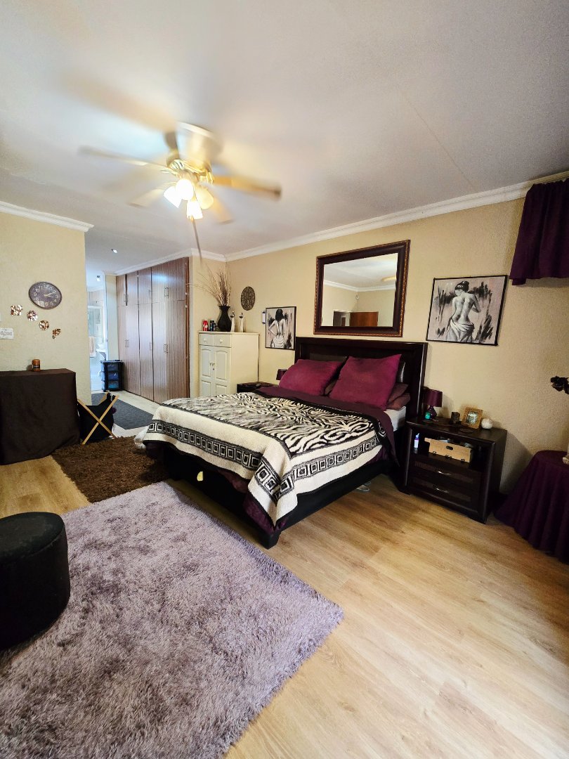 3 Bedroom Property for Sale in Wilkoppies North West